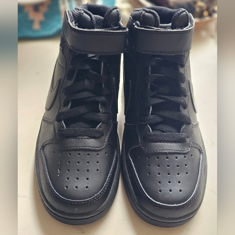 Nike Black Youth High-Top Sneakers